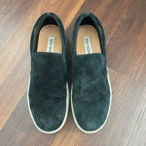Steve Madden Slip Ons